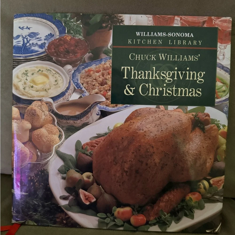 Set of 5 Williams-Sonoma Kitchen Library, very good condition